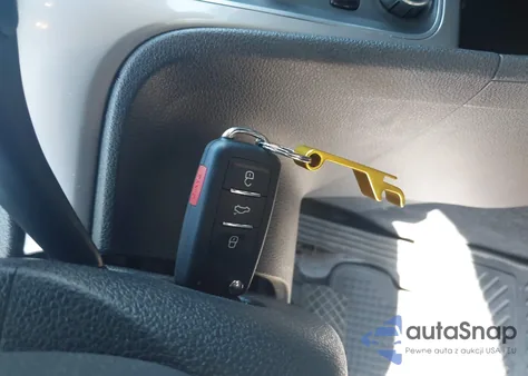 2012 Volkswagen Passat 2.5L S из США, поврежденный, VIN 1VWAP7A39CC009555